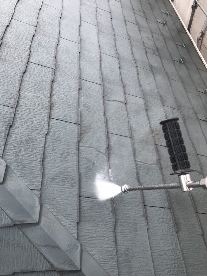 八王子市外壁塗装二世帯　メゾネットタイプアパート　B棟　屋根高圧洗浄